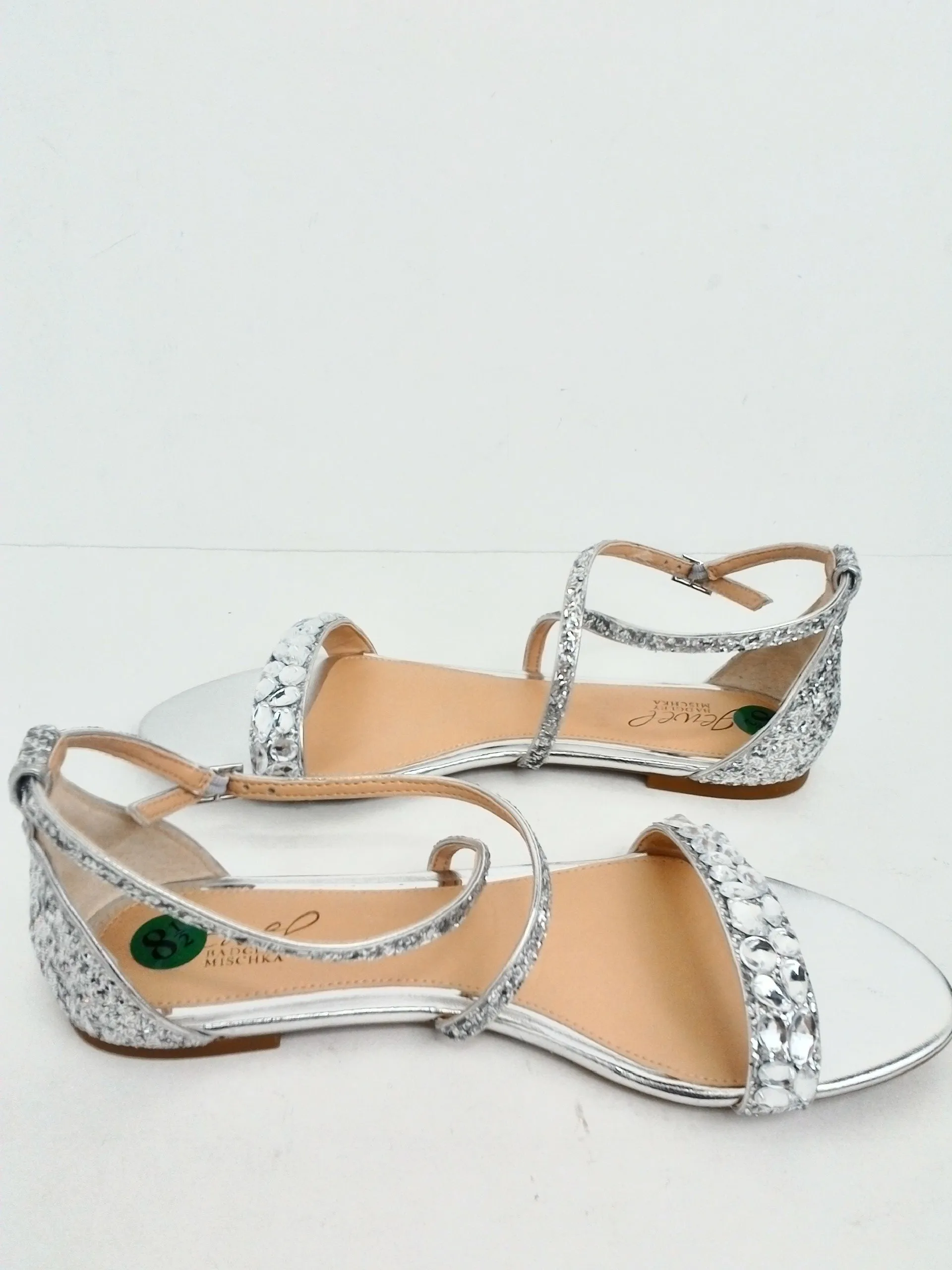 Jewel Badgley Mischka Women's Silver Flat Sandals Size 8.5